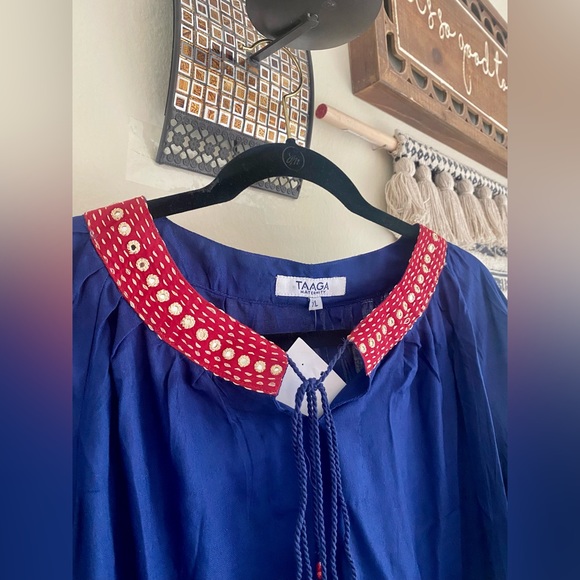 Mirror embroidered shell tassel attached kameez or tunic dress, branded - Picture 7 of 8